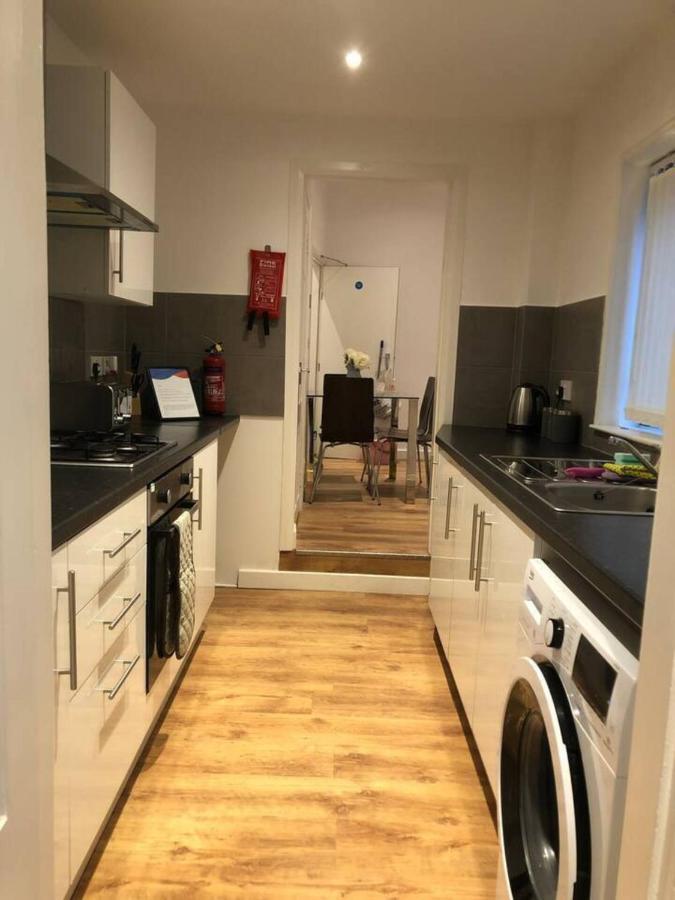 Lovely 4-Bed House In Anfield All En-Suite Liverpool Esterno foto